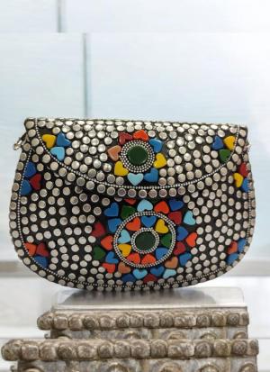 Studded Elegance Heart Clutch