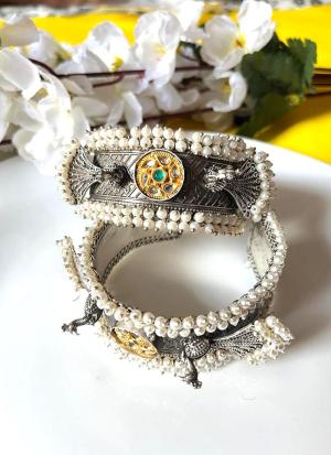 Silver Pearl Bracelets with Green and Gold Stone