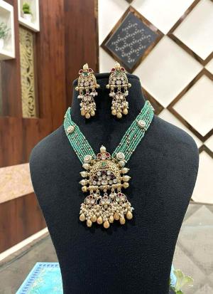 Green Beaded Necklace & Matching Earrings