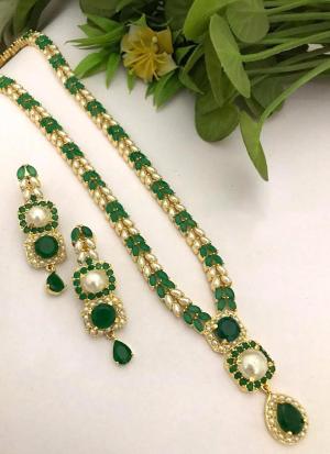 Green Gemstone & Pearl Gold Necklace Set with Matching Earrings