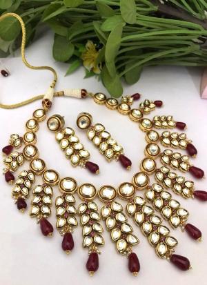 Classic Gold Choker Necklace with White Gemstones & Red Beads