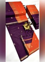 Purple Orange Silk Cotton Saree with Sleek Borders & Contrast Pallu
