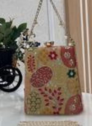 Multicolor Clutch