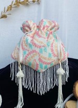 Off White Floral Potli