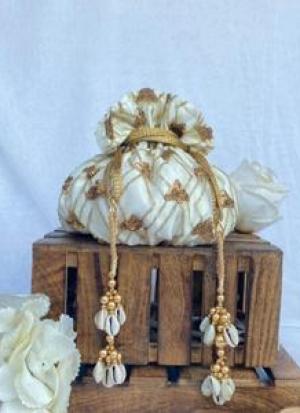 White And Golden Potli