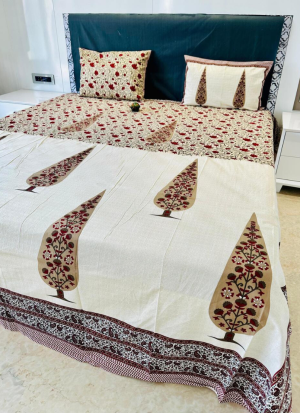 Beige And Cream Floral Bed Sheet