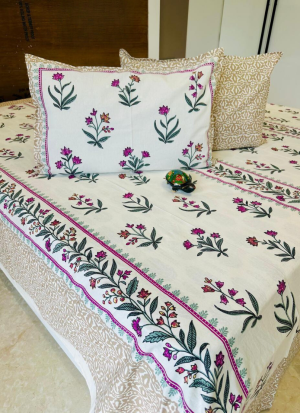 White And  Pink Floral Bed Sheet